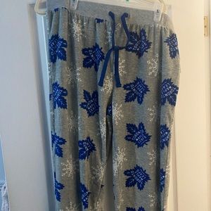 Toronto Maple Leafs Women’s Jogger Pajama Pants